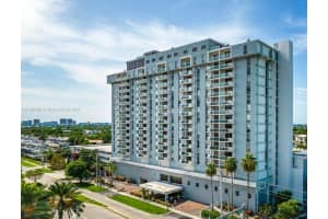 13499 Biscayne Blvd 1013, North Miami