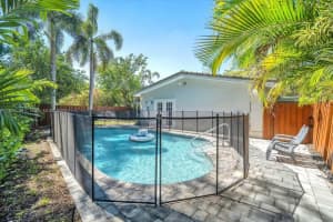 5720 Van Buren St 5720, Hollywood