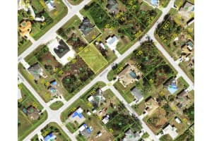 7133 Crown Dr, Port Charlotte