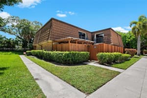 9112a Sw 20th St, Davie