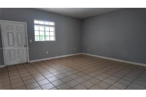 374 Ne 26th Ave 203, Homestead