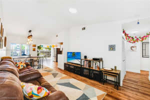 4817 Sw 145th Ave, Miami