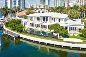 142 S Island, Golden Beach