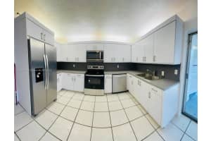 2051 Ne 25th Ave 1, Pompano Beach