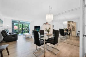 3099 Nw 48th Ave 264, Lauderdale Lakes