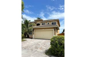 9032 Sw 208th Ter 9032, Cutler Bay