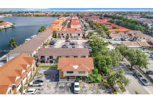 5350 W 26th Ave 118, Hialeah