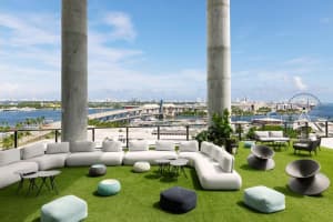 398 Ne 5th St 4207, Miami