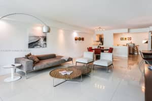 290 Bal Bay Dr 110, Bal Harbour