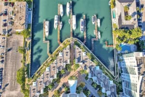 7910 Harbor Island Dr 1008, North Bay Village