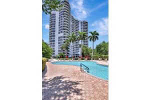 3400 Ne 192nd St 1606, Aventura