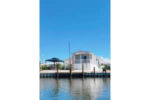 3673 Dewberry, Other
