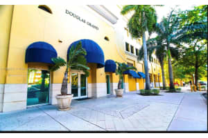 50 Menores Ave 832, Coral Gables
