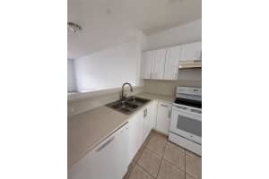 2211 Se 23rd Ter 2211, Homestead