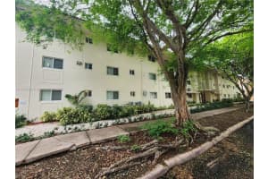 1014 Salzedo St 304, Coral Gables