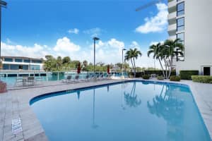 9800 W Bay Harbor Dr 608, Bay Harbor Islands