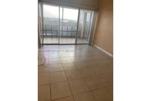 3301 Spanish Moss Ter 906, Lauderhill
