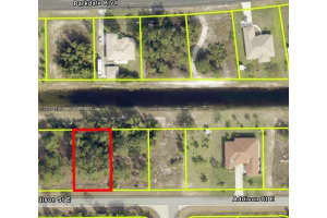 511 Addison St E, Lehigh Acres