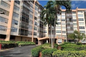 1200 Saint Charles Pl 708, Pembroke Pines