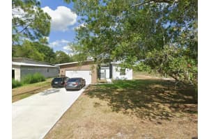 2550 N Arrowhead Rd 2550, Avon Park