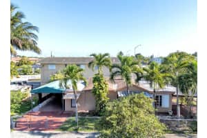 190 W 27th St, Hialeah
