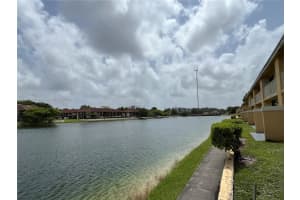 450 Nw 214th St 205, Miami Gardens