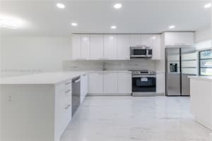 8435 Casa Del Lago 22-c, Boca Raton