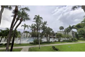 20381 Ne 30th Ave 410-7, Aventura