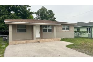 2771 Nw 11th Ct 1, Fort Lauderdale