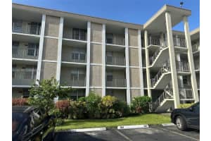 2998 Nw 48th Ter 333, Lauderdale Lakes