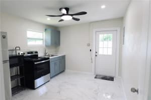 1806 N 43rd Ave B, Hollywood