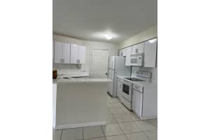 9999 Summerbreeze Dr 1116, Sunrise