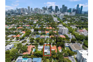 340 Sw 25th Rd, Miami