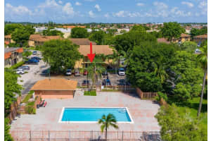 6605 W 26th Dr 12, Hialeah