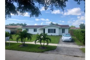 9710 Sw 185th Ter, Cutler Bay