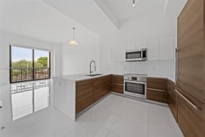 301 Altara Ave 213, Coral Gables