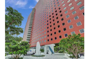 1627 Brickell Ave 605, Miami