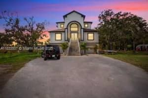 4836 Troydale Road, Tampa