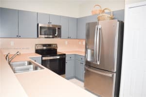 9123 Sw 152nd Path, Miami