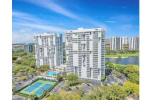20225 Ne 34th Ct 614, Aventura
