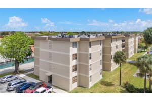 1825 W 56th St 111, Hialeah