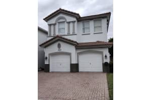 8465 Nw 108th Path, Doral