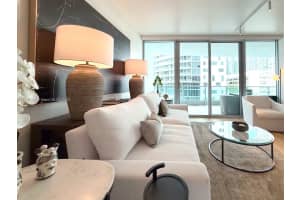 1331 Brickell Bay Dr 506, Miami