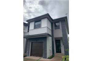 15842 Nw 91 Court 15842, Miami Lakes