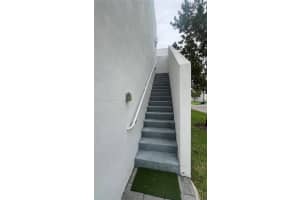6612 Nw 103rd Pkwy Next G, Doral