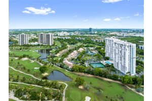 20218 Ne 34th Ct 52, Aventura