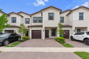 15983 Sw 2nd Pl, Pembroke Pines