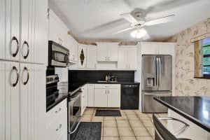 4965 E Sabal Palm Blvd 207, Tamarac