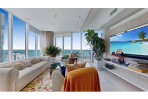 2020 N Bayshore Dr 2801, Miami