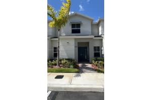 429 Ne 1st Dr 429, Florida City